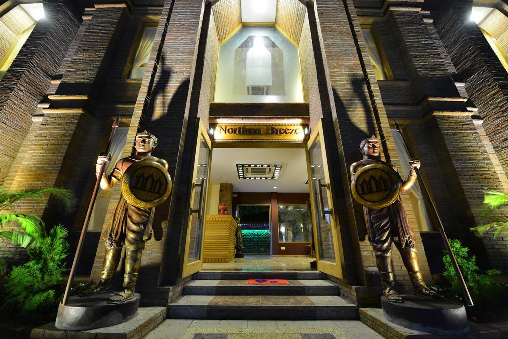 Northern Breeze Hotel Баган Екстериор снимка
