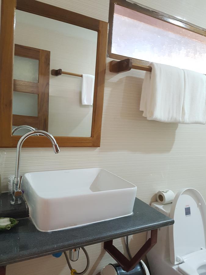 Northern Breeze Hotel Баган Екстериор снимка